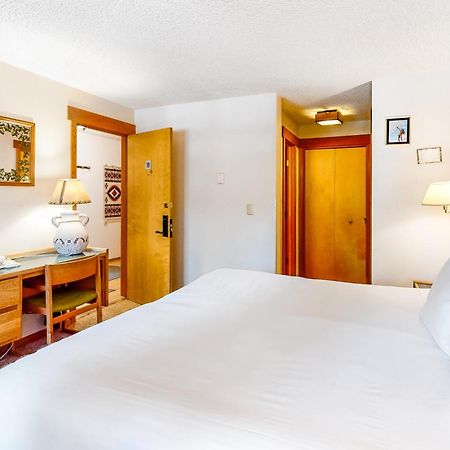 Granlibakken Unit 18 Apartment Tahoe City Room photo